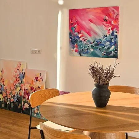 Bright Artist's On Hills